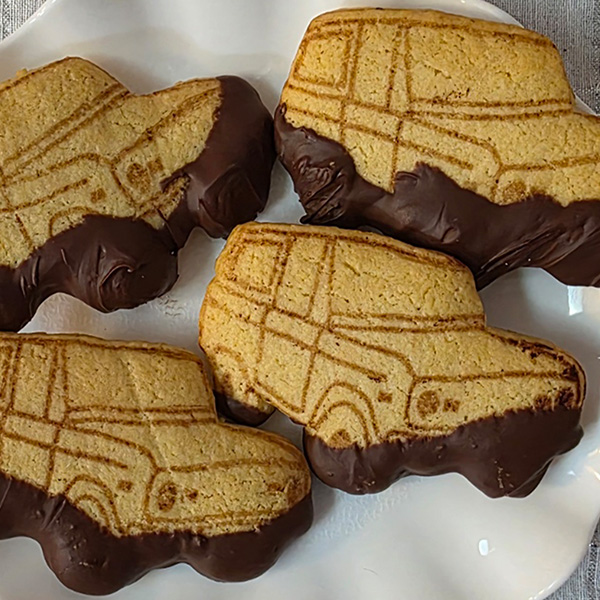 Sugar Mama's Dirty Bronco Cookie