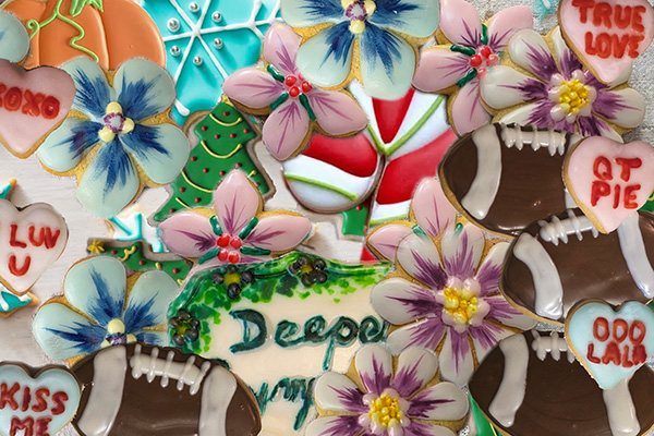 Sugar Mama's Cookie Customizations